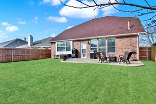 2740 Evening Mist Dr, Little Elm, TX 75068 - Photo 27