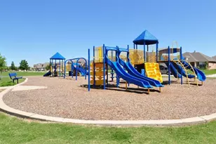 2740 Evening Mist Dr, Little Elm, TX 75068 - Photo 35