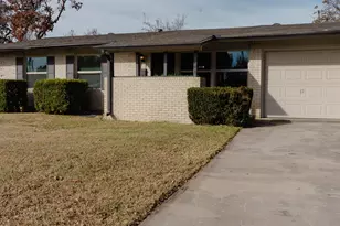 2403 Briarwood Ln, Carrollton, TX 75006 - Photo 1