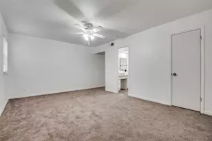 1905 Huntington Dr, Grand Prairie, TX 75051 - Photo 13