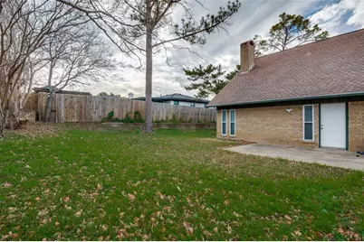 1905 Huntington Drive, Grand Prairie, TX 75051 - Photo 31