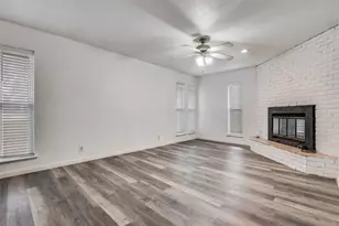 1905 Huntington Dr, Grand Prairie, TX 75051 - Photo 9