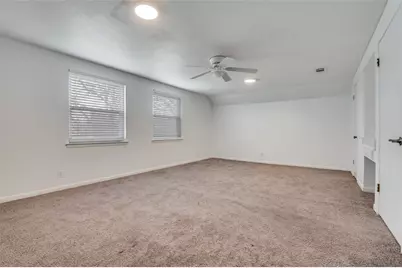 1905 Huntington Drive, Grand Prairie, TX 75051 - Photo 15