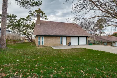 1905 Huntington Drive, Grand Prairie, TX 75051 - Photo 29