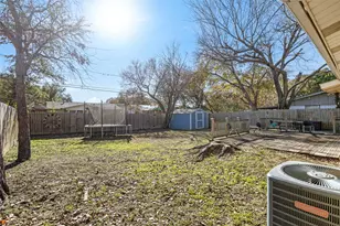 3016 Sundial Dr, Dallas, TX 75229 - Photo 17