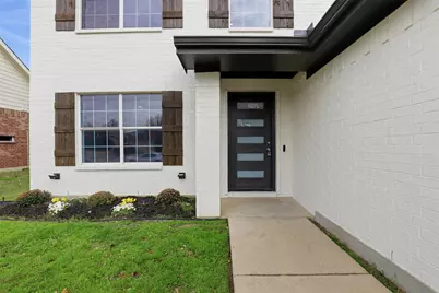 640 Fossil Wood Drive, Saginaw, TX 76179 - Photo 3