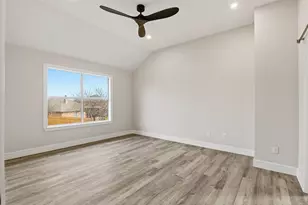 640 Fossil Wood Dr, Saginaw, TX 76179 - Photo 21