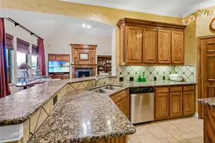 5804 Sterling Dr, Colleyville, TX 76034 - Photo 13