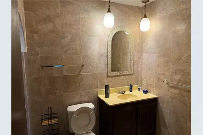 806 Pinehill Lane, Grand Prairie, TX 75052 - Photo 11