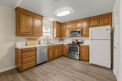 400 Madison Place, Ponder, TX 76259 - Photo 11