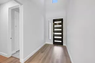 137 S Oak Dr, Oak Point, TX 75068 - Photo 5