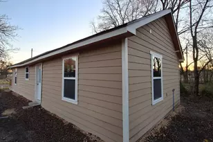 240 Marshall W, Cooper, TX 75432 - Photo 5