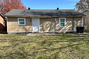 514 Peters St, Waxahachie, TX 75165 - Photo 3