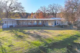 128 Meandering Way, Mabank, TX 75156 - Photo 9