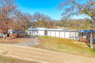 128 Meandering Way, Mabank, TX 75156 - Photo 11