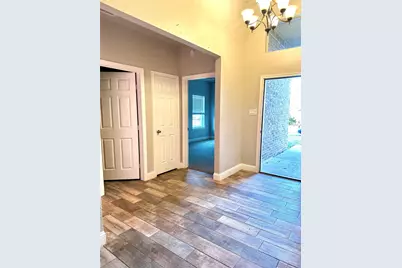 2107 Hemphill Street, Greenville, TX 75401 - Photo 3