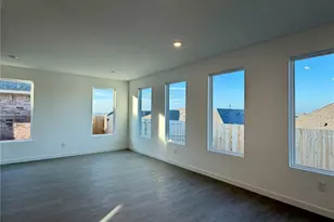 2640 Wispy Crk Dr, White Settlement, TX 76108 - Photo 9