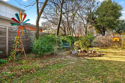 1309 N Austin Street, Denton, TX 76201 - Photo 37