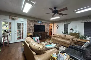 213 Southwest Dr, Clyde, TX 79510 - Photo 13