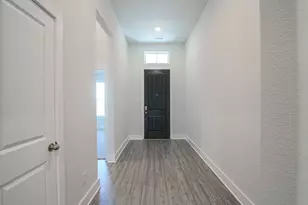 917 Hawthorn Ln, Mansfield, TX 76063 - Photo 3