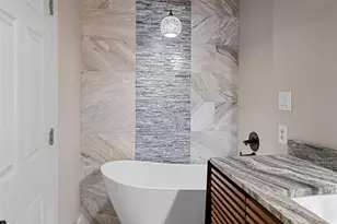 162 Lake Dr, Enchanted Oaks, TX 75156 - Photo 17