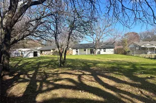 709 Fouts Dr, Irving, TX 75061 - Photo 27