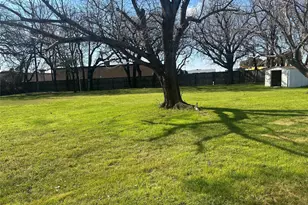 709 Fouts Dr, Irving, TX 75061 - Photo 23