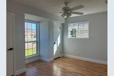 709 Fouts Drive, Irving, TX 75061 - Photo 11