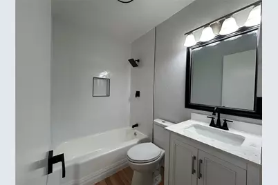 709 Fouts Drive, Irving, TX 75061 - Photo 13