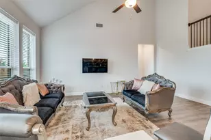 905 Flora St, Mansfield, TX 76063 - Photo 3