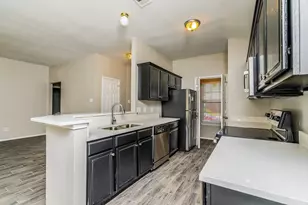 13428 Vida Ln, Dallas, TX 75253 - Photo 7