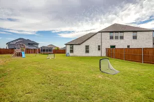 317 Ember Cir, Waxahachie, TX 75165 - Photo 35