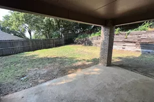 2704 Yorkshire Ct, Grapevine, TX 76051 - Photo 23