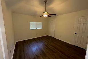 2704 Yorkshire Ct, Grapevine, TX 76051 - Photo 19