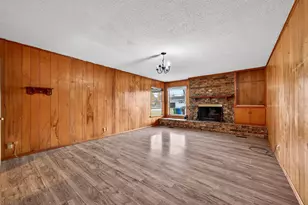 800 Carver St, Whitesboro, TX 76273 - Photo 9