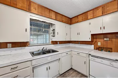 800 Carver Street, Whitesboro, TX 76273 - Photo 15