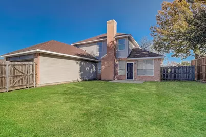 715 S Parks Drive, DeSoto, TX 75115 - Photo 15