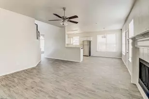 715 S Parks Dr, DeSoto, TX 75115 - Photo 3