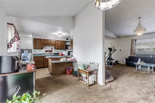 2806 Hackberry Ln, Garland, TX 75042 - Photo 9