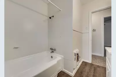 4309 Martha Lane, Fort Worth, TX 76103 - Photo 11