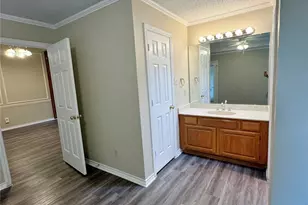 109 Larchbrook Dr, DeSoto, TX 75115 - Photo 11