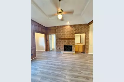 109 Larchbrook Drive, DeSoto, TX 75115 - Photo 5