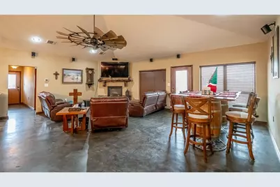 9200 County Road 1014, Joshua, TX 76058 - Photo 9