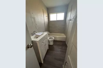 3301 Cloverleaf Drive, Waco, TX 76706 - Photo 7