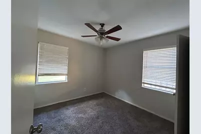 3301 Cloverleaf Drive, Waco, TX 76706 - Photo 5