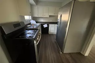 3301 Clover Leaf Dr, Waco, TX 76706 - Photo 3