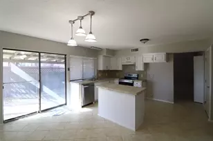 3708 Fort Hunt Dr, Arlington, TX 76016 - Photo 9