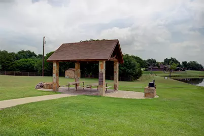 136 Meadow Arbor Drive, Weatherford, TX 76085 - Photo 37