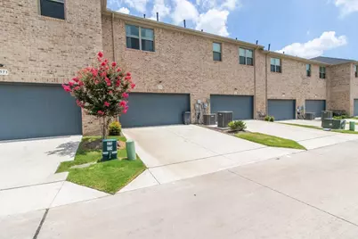 6569 Northern Dancer Drive, North Richland Hills, TX 76180 - Photo 17