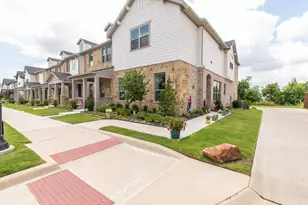 6569 Northern Dancer Dr, North Richland Hills, TX 76180 - Photo 3